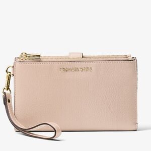 Michael Kors - "Adele Leather Smartphone Wallet " NWOT